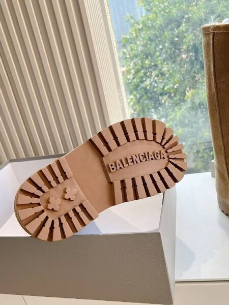 Женские ботинки Balenciaga Women's Alaska Fur Bootie женский замша коричневый m3528777-1-6