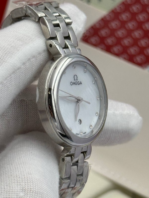 Женские часы OMEGA