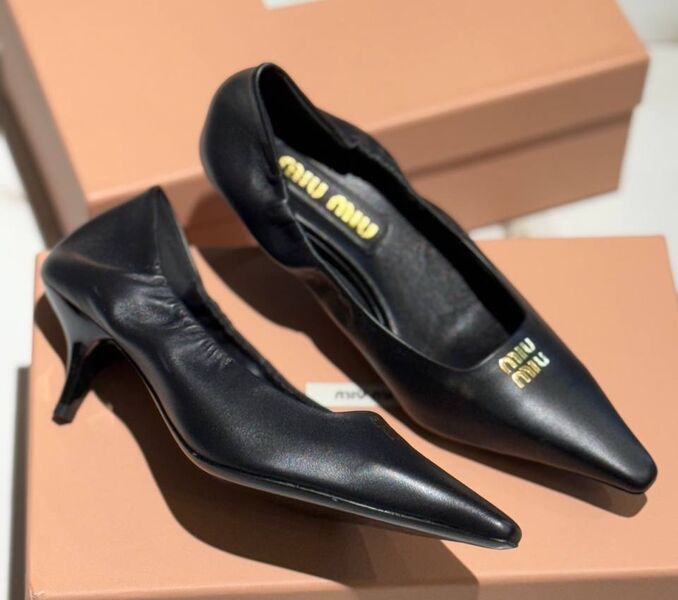 Туфли Miu Miu женский кожа черный 172713
