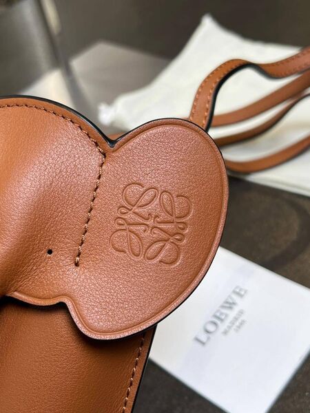 Cумка Loewe женский кожа коричневый o1851440-1-10