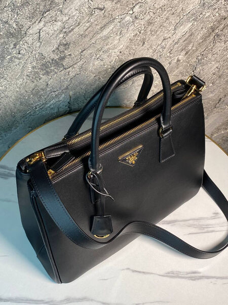 Сумка Prada женский кожа черный 200959-4