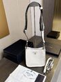 Сумка Prada женский кожа белый i8522436-1-10