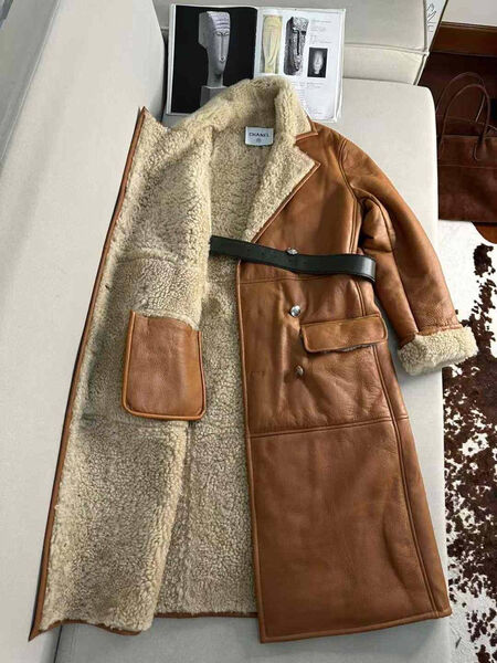Дубленка Chanel женский овчина бежевый 170530-6