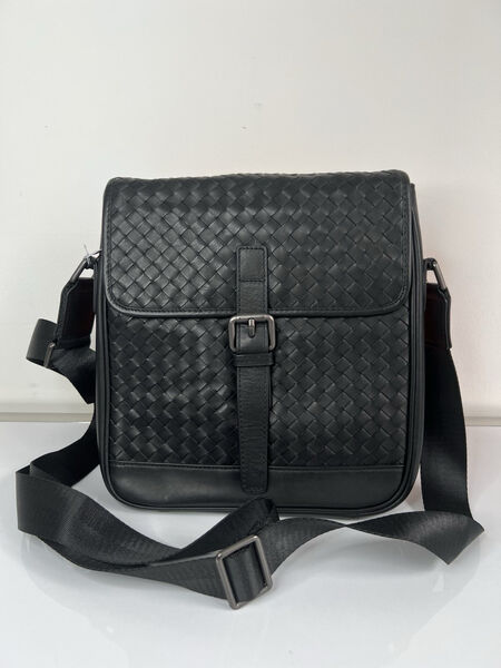 Мужская сумка мессенджер Bottega Veneta мужской кожа черный 149913-2