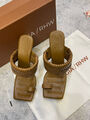 Шлепки Gia женский кожа бежевый 109183-2