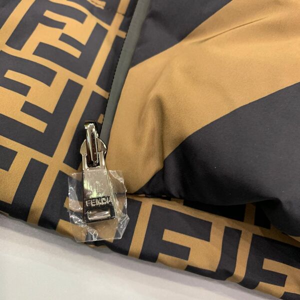 Жилет Fendi двухсторонний женский бежевый 22469-2