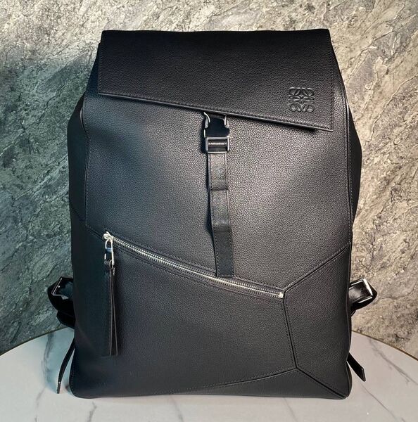 Мужской рюкзак Loewe мужской кожа epi черный 171767