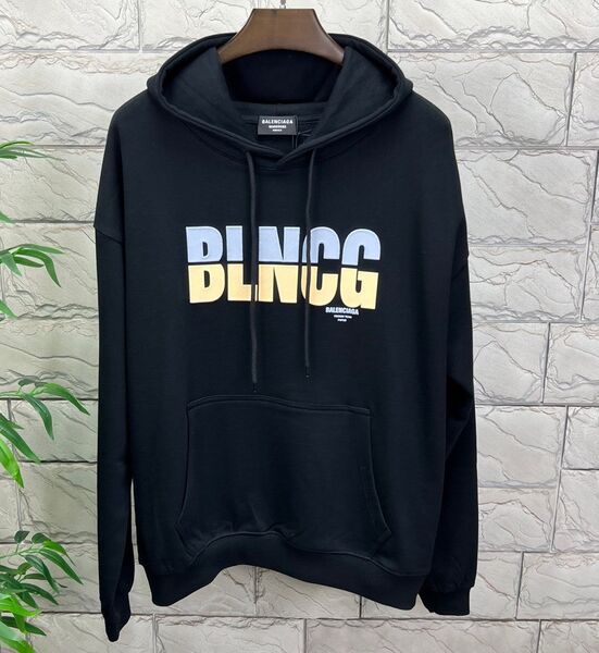 Мужское худи Balenciaga мужской черный 107876