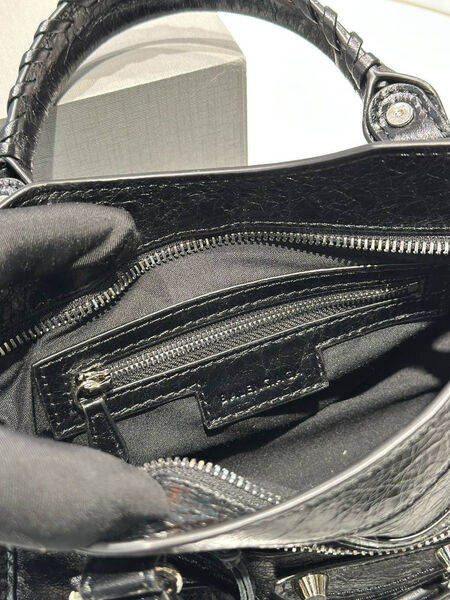 Сумка Balenciaga женский кожа черный 183567-4