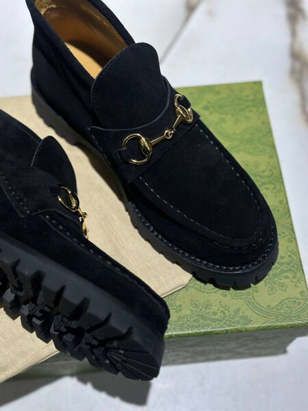 Ботинки Gucci женский замша черный 136767-7
