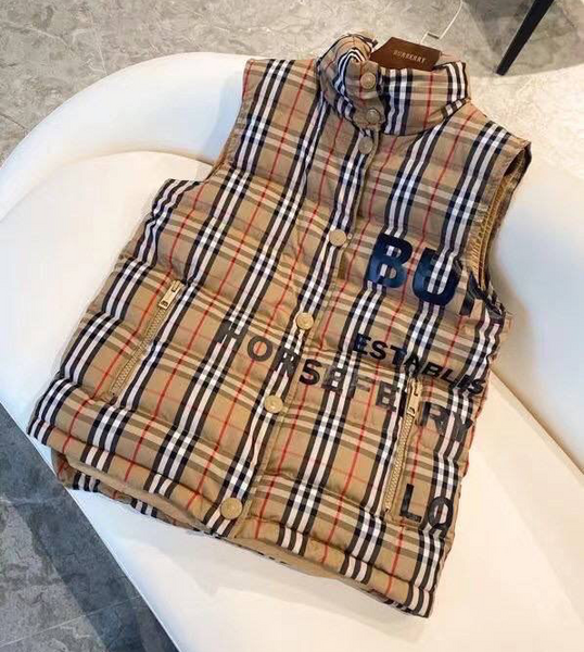 Жилет Burberry женский бежевый 22330