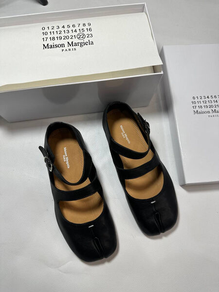 Балетки Maison Margiela женский кожа черный 148683-2