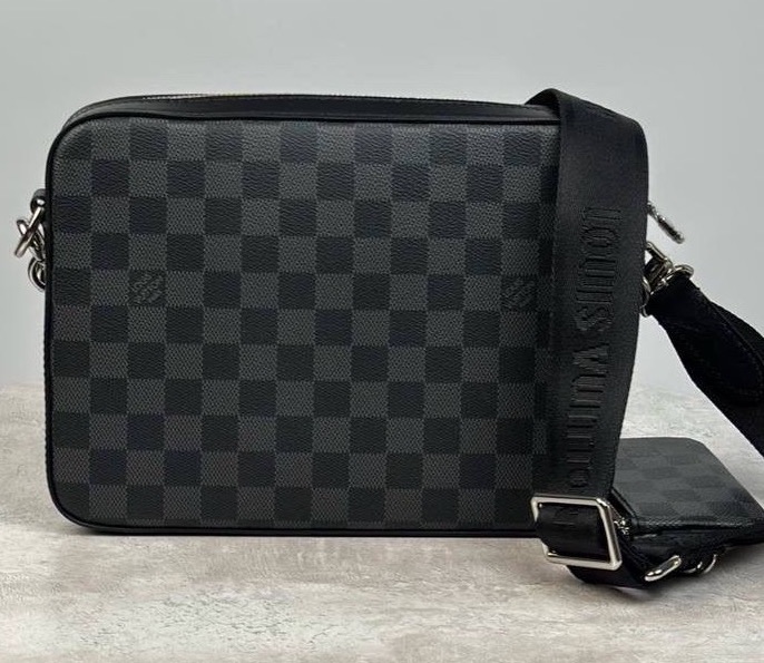 Мужская сумка мессенджер Louis Vuitton мужской канва черный 154009