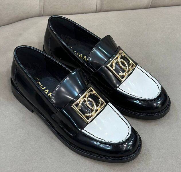 Лоферы Chanel женский кожа черный 127336