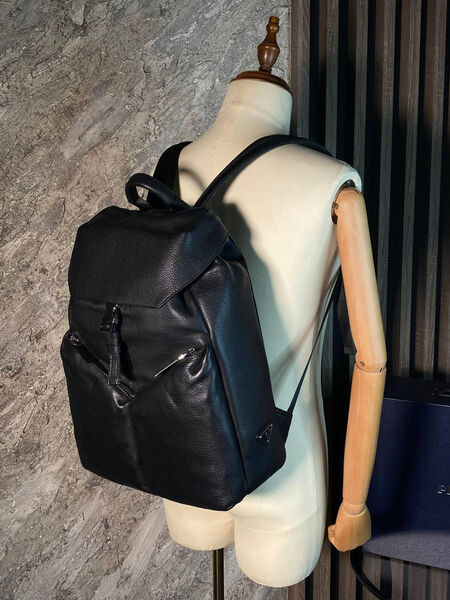Мужской рюкзак Prada мужской кожа черный 53368-7