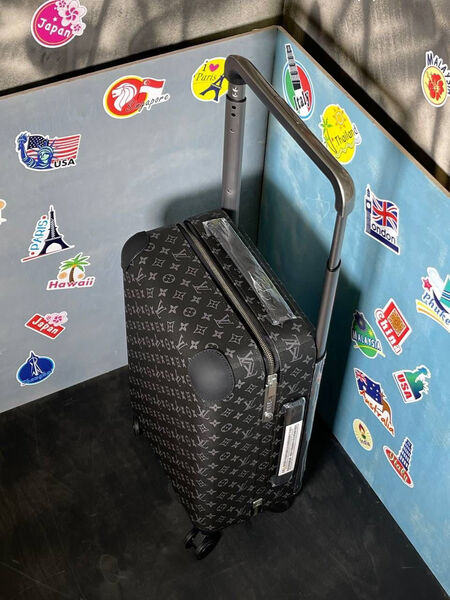 Чемодан Louis Vuitton женский канва черный 121337-2
