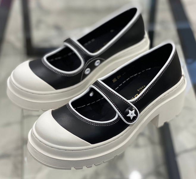 Дерби Christian Dior женский кожа белый 16303