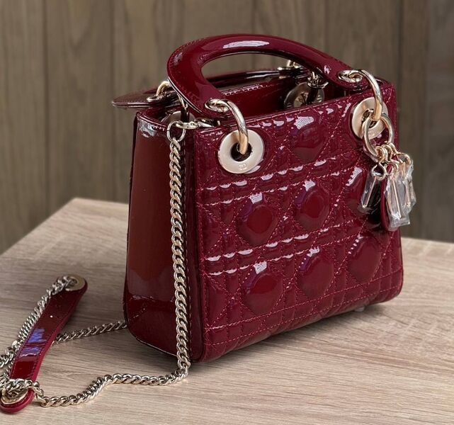 Сумка Christian Dior Lady женский кожа бордовый 194008
