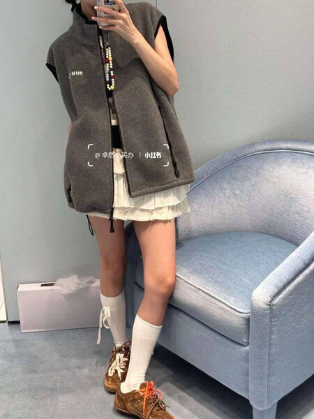 Жилет Miu Miu женский графитовый 165197-2