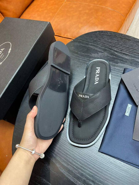Мужские шлепки Prada мужской кожа черный 135351-2