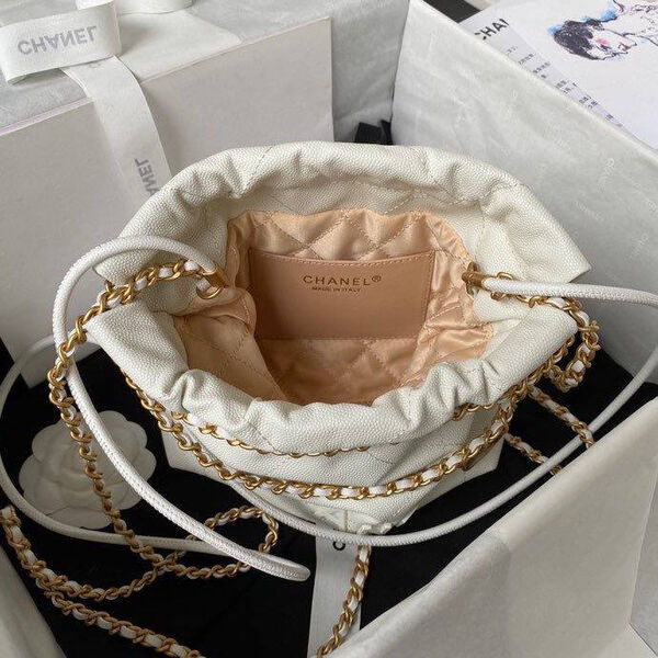 Сумка Chanel 22 женский кожа белый 126351-6