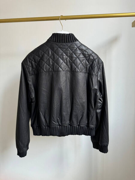 Куртка Chanel женский кожа черный 159076-3