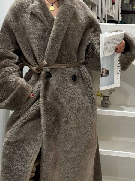 Пальто меховое Miu Miu женский графитовый 169149-2