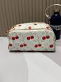Комплект: несессер, косметичка Louis Vuitton женский канва белый z7654271-1-5