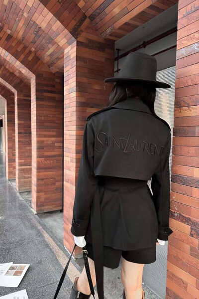 Плащ Saint Laurent женский черный 141781-3