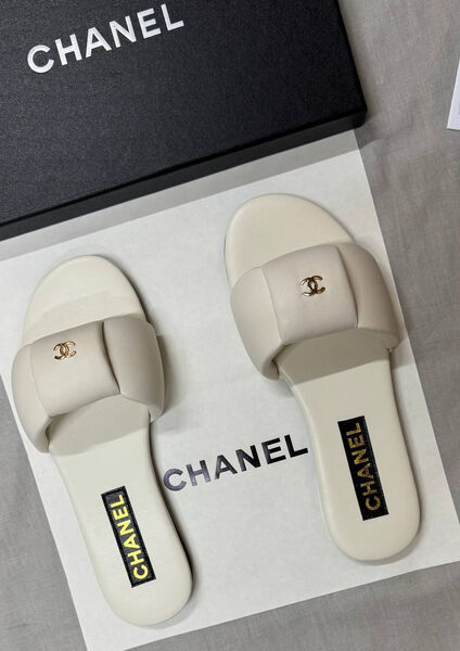 Шлепки Chanel женский кожа белый 195139-2