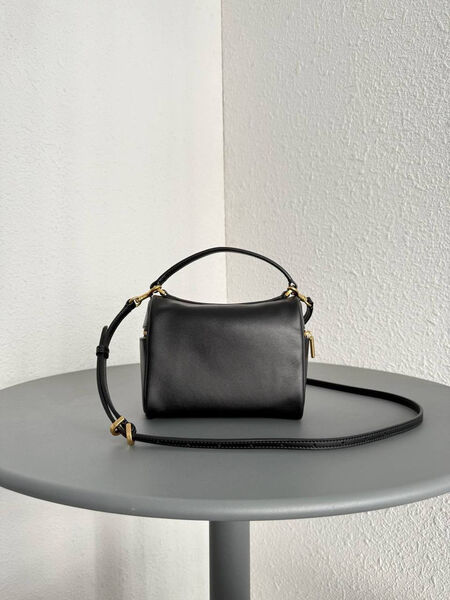Сумка Balenciaga женский кожа черный 200760-2