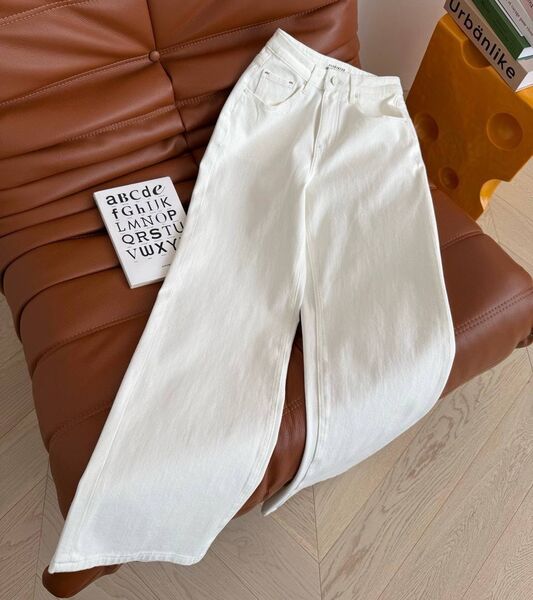 Джинсы Maison Margiela женский джинса белый 181286