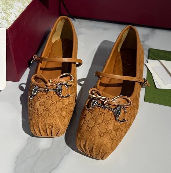 Балетки Gucci женский замша темно-бежевый 182948