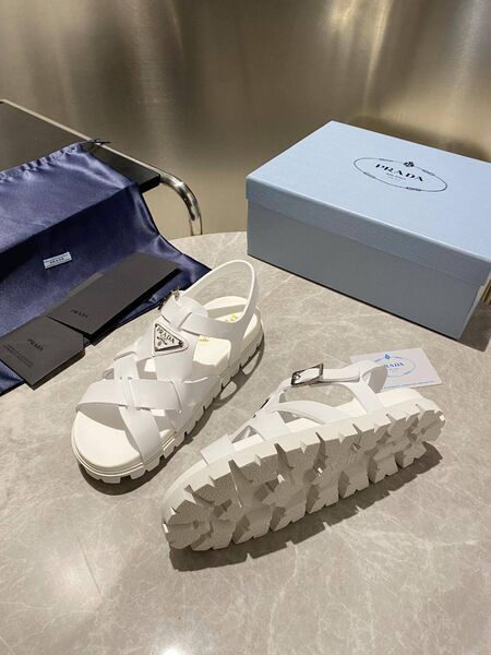 Женские сандалии Prada женский кожа белый c5907392-1-7