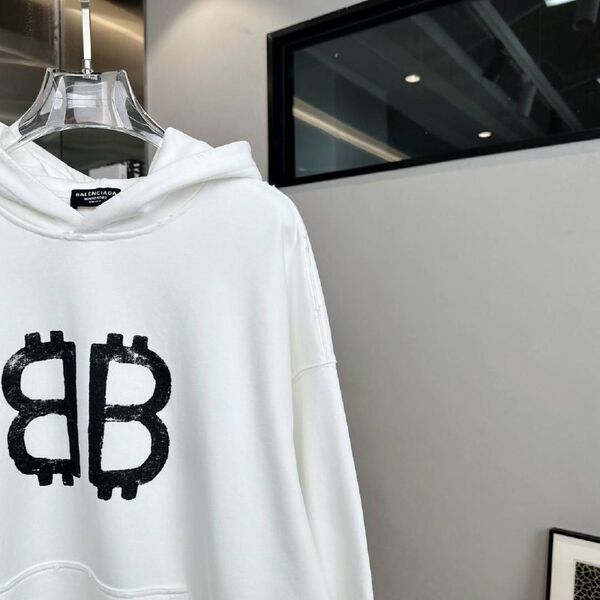 Худи Balenciaga женский белый u9329767-1-10