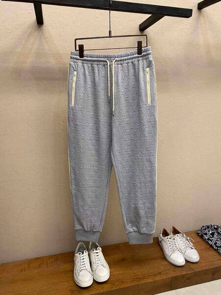 Мужской костюм Gucci мужской графитовый 161708-3