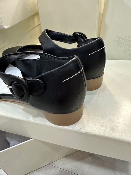 Туфли Maison Margiela женский черный 124233-2