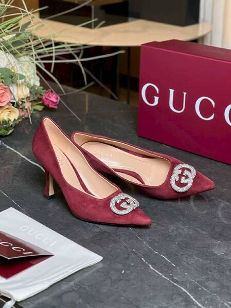 Женские туфли Gucci женский замша бордовый o3245919-1-7