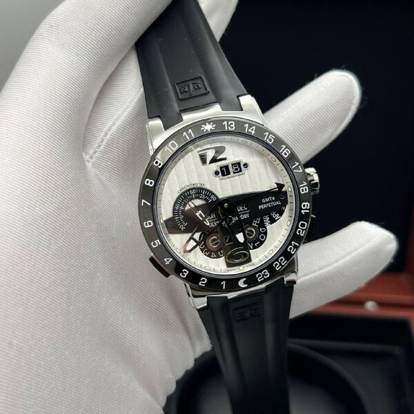 Мужские часы Ulysse Nardin мужской j9844671-1
