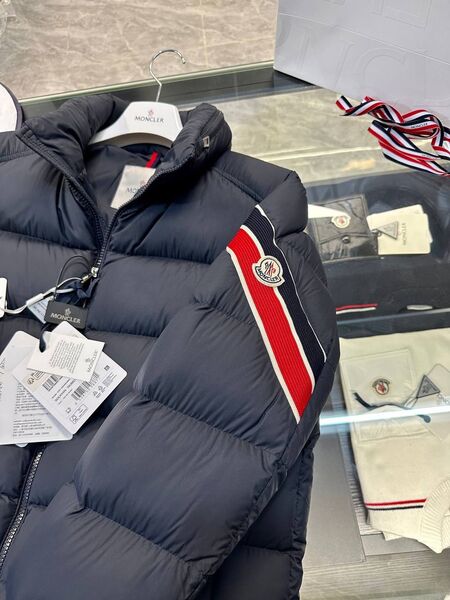 Мужской пуховик Moncler Solayan Hooded мужской синий n3029816-1-8