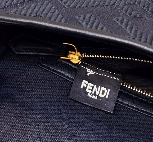 Сумка Fendi Baguette женский текстиль черный 142098-10