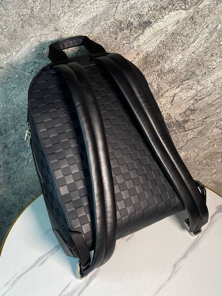 Мужской рюкзак Louis Vuitton мужской кожа черный 170384-3