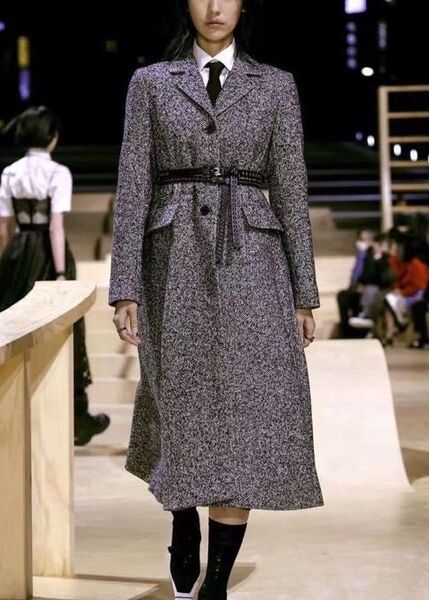 Пальто Christian Dior женский серебристый 125219