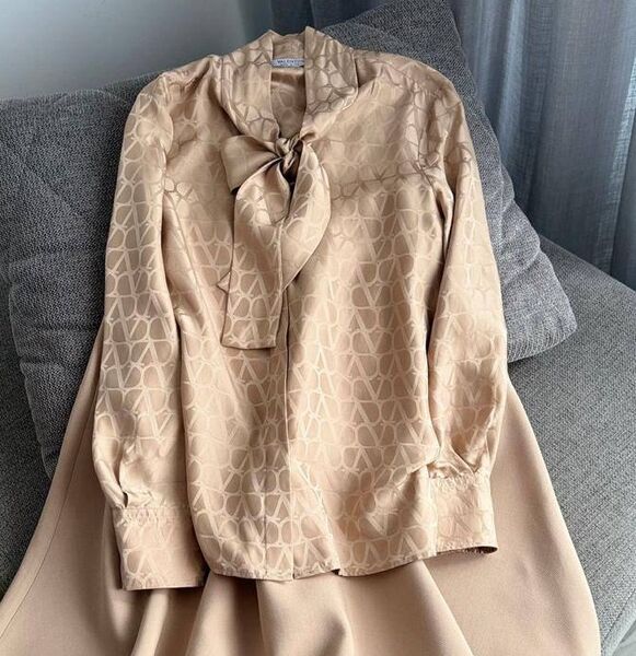 Блузка Valentino женский бежевый 156540