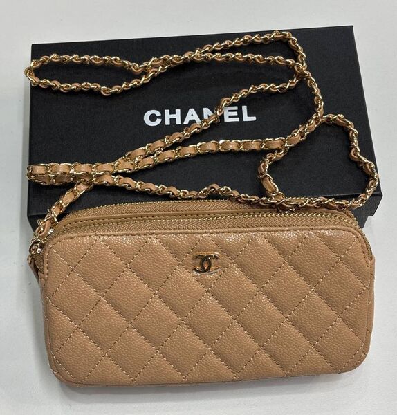 Сумка Chanel женский кожа бежевый 195251
