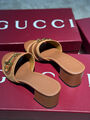 Шлепки Gucci женский кожа бежевый 190856-3