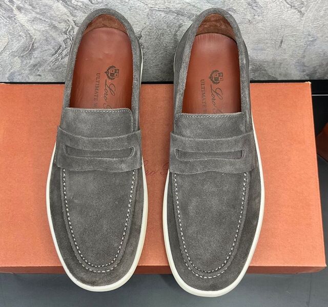 Мужские лоферы Loro Piana мужской замша графитовый 112643