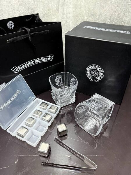 Кухонный набор Chrome Hearts стекло k1403697-1