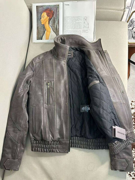 Куртка Balenciaga женский кожа черный 159405-4