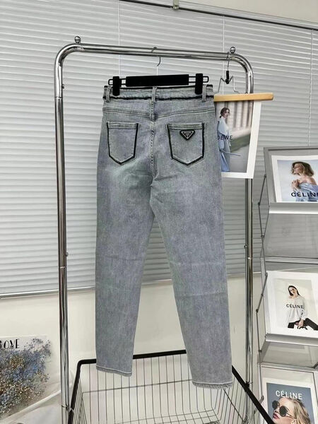 Джинсы Prada женский джинса графитовый 124530-2